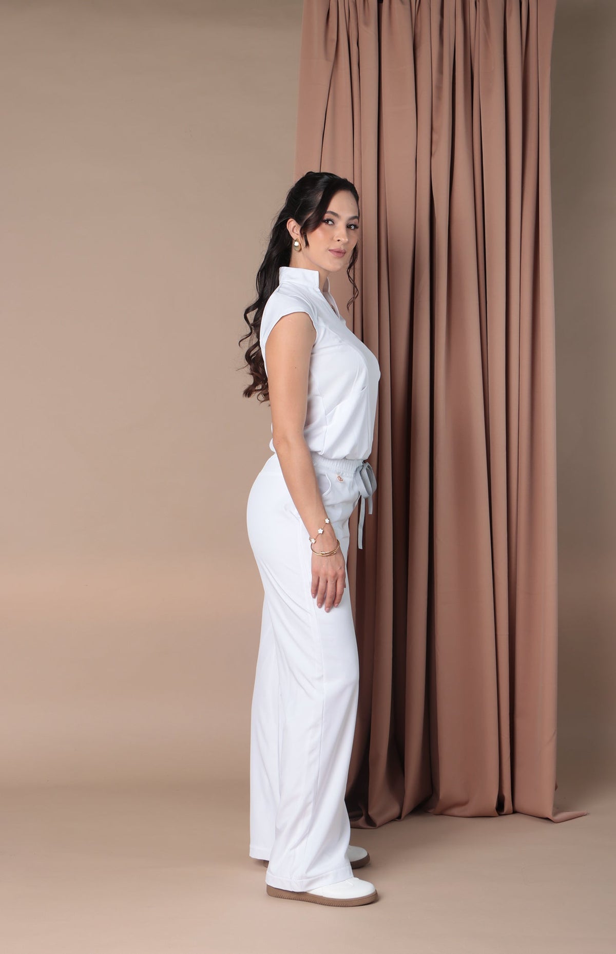 AMATISTA Collection | Women's Scrub Set