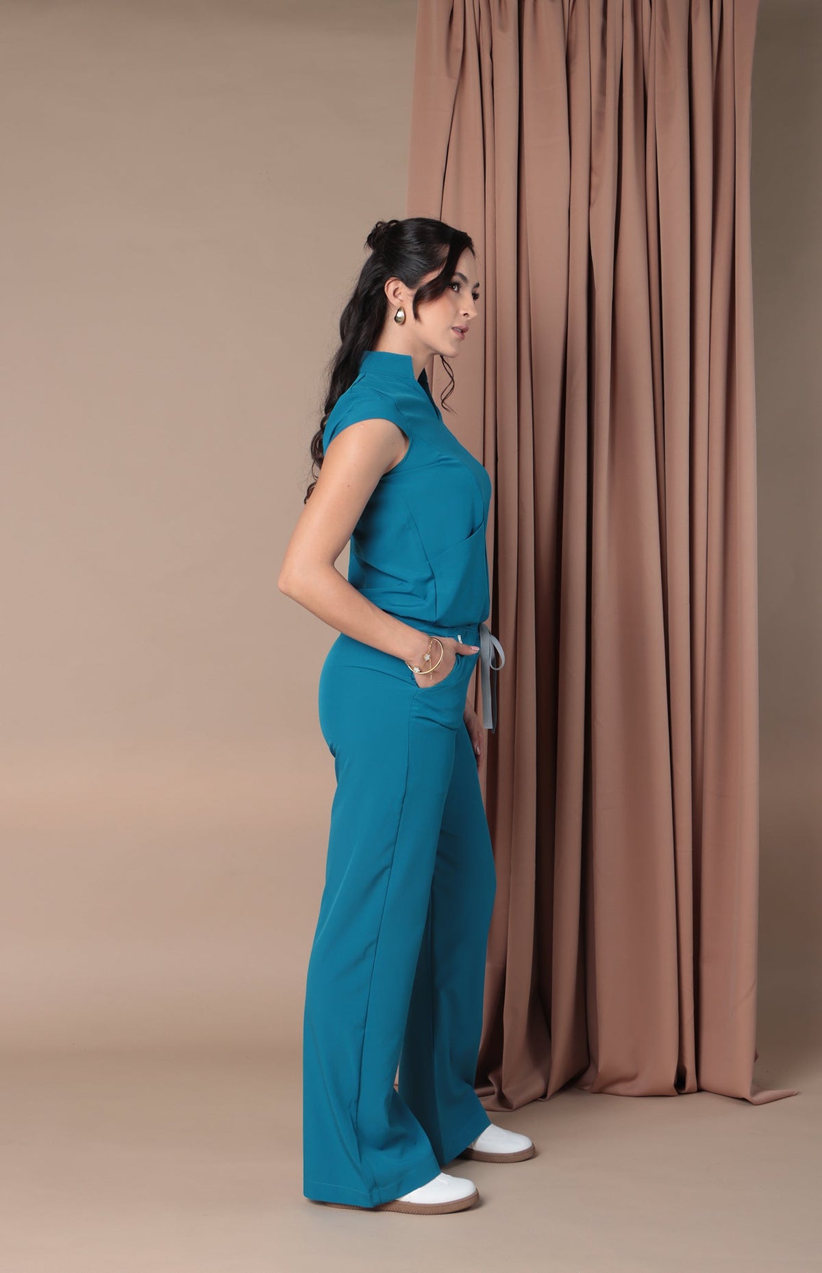 AMATISTA Collection | Women's Scrub Set