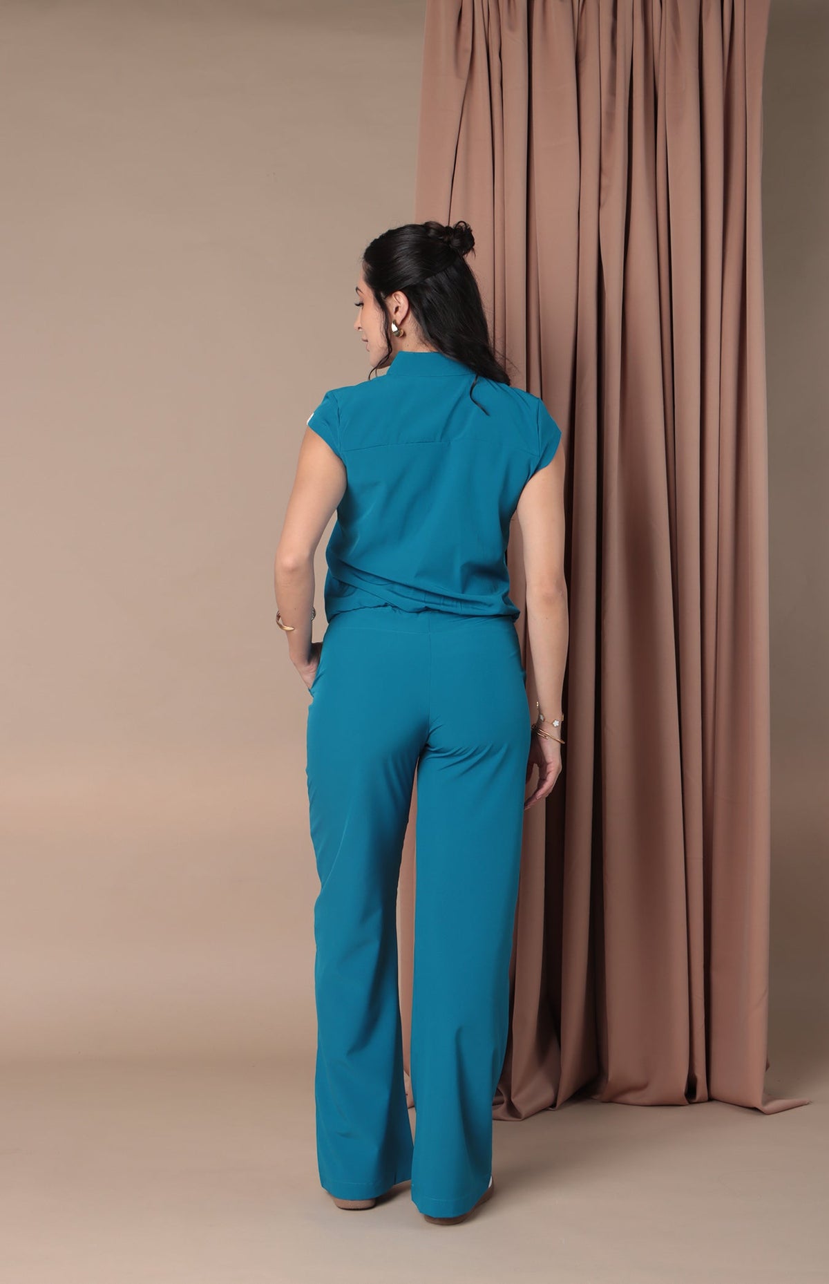 AMATISTA Collection | Women's Scrub Set