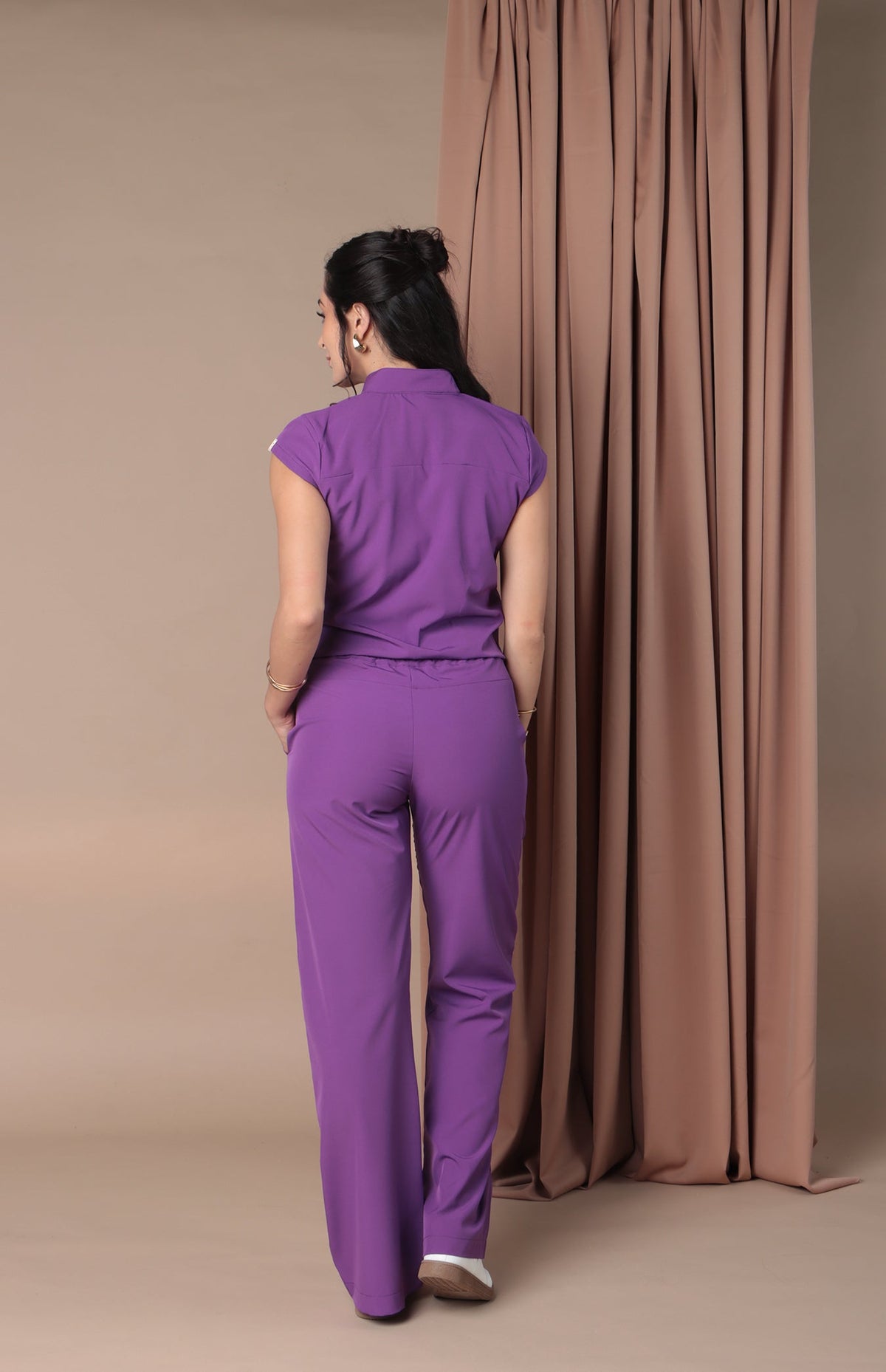 AMATISTA Collection | Women's Scrub Set