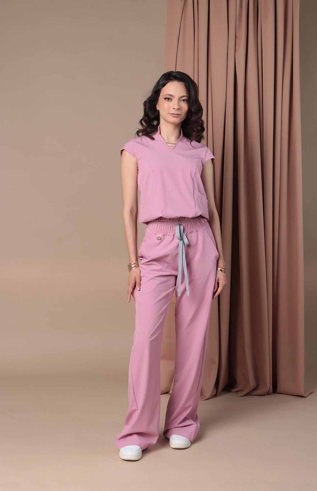 AMATISTA Collection | Women's Scrub Set
