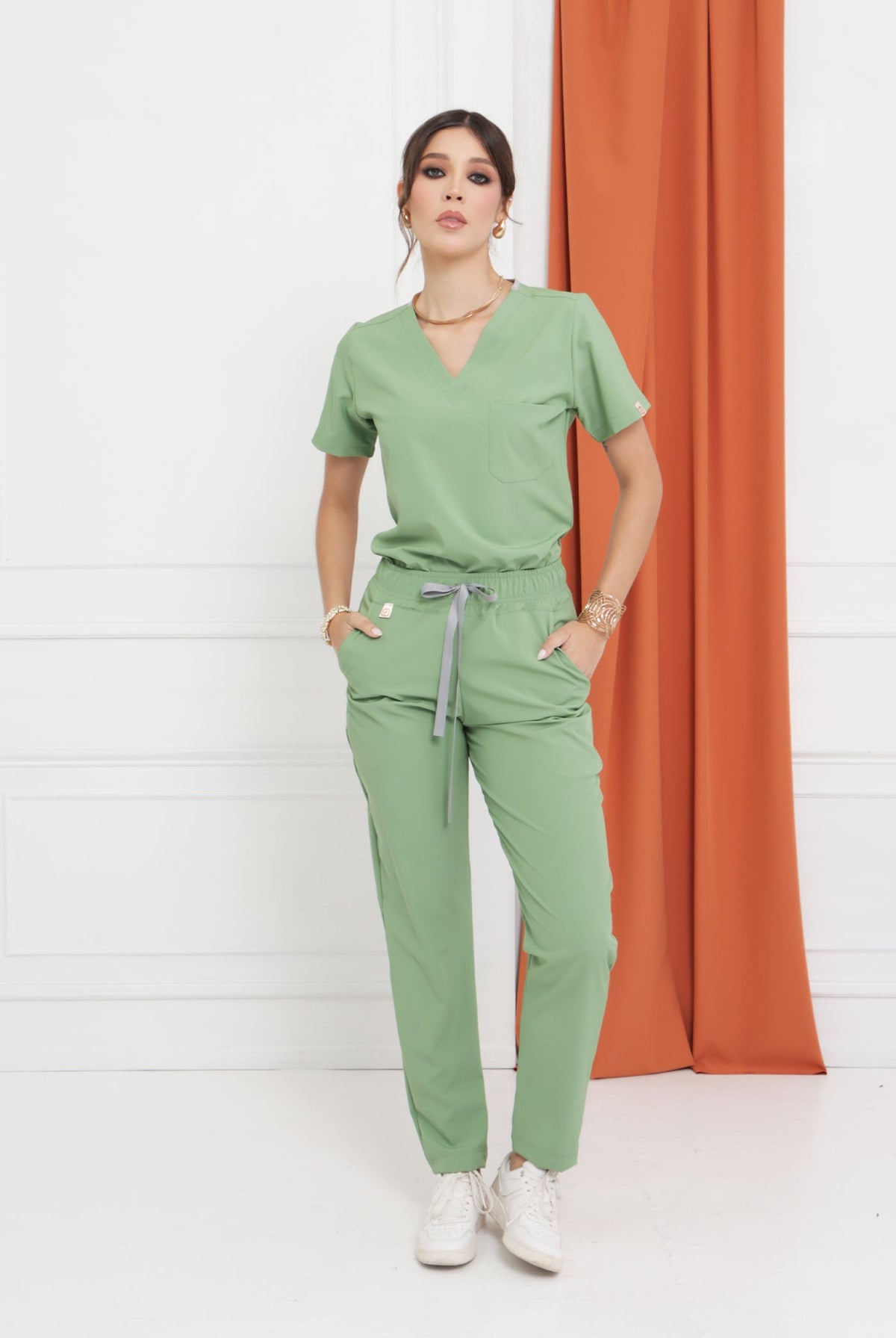 RUBÍ Collection | Women's Scrub Set