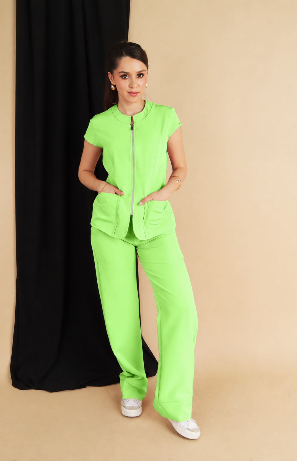 ONIX Collection | Women's Scrub Set