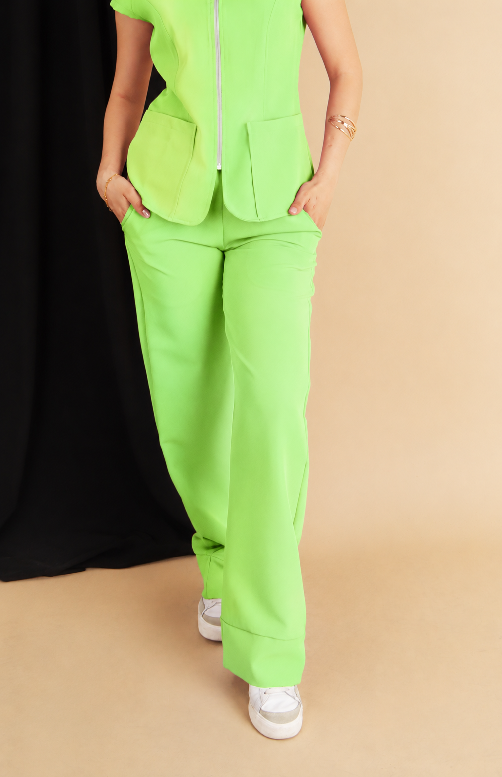 ONIX Collection | Women's Scrub Set