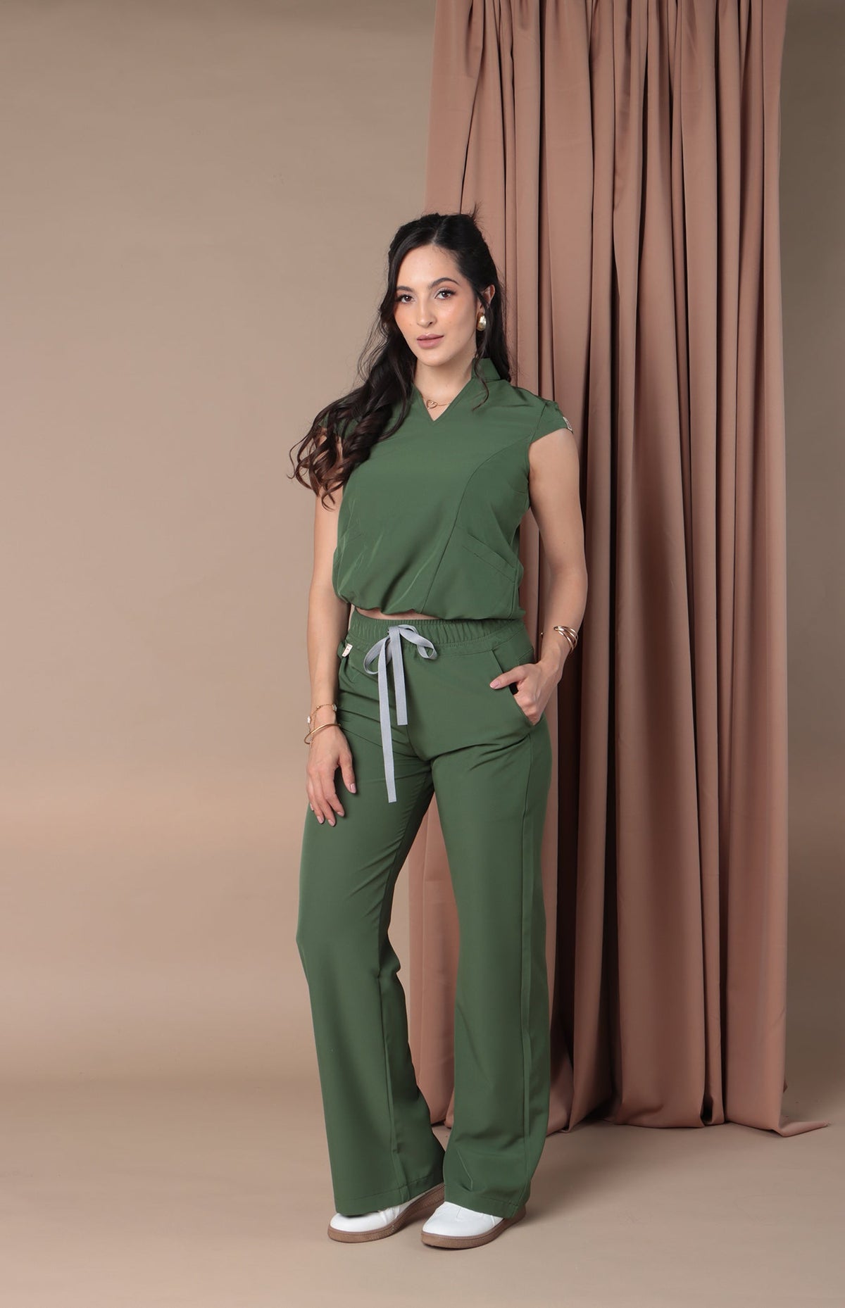 AMATISTA Collection | Women's Scrub Set