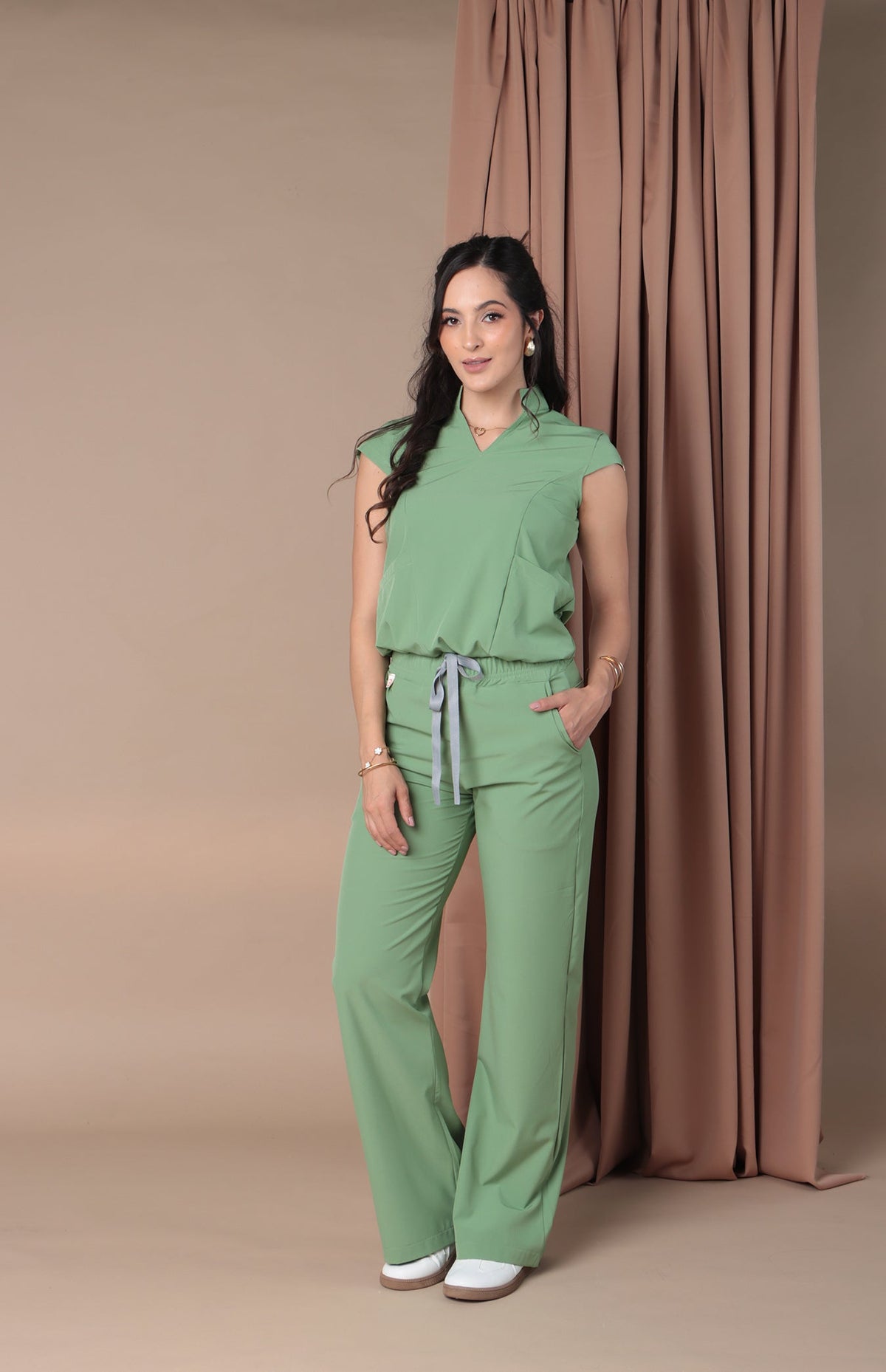 AMATISTA Collection | Women's Scrub Set