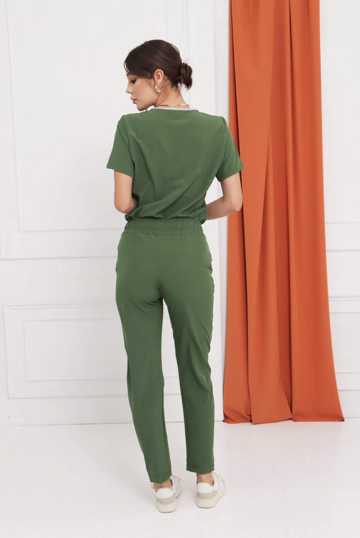 RUBÍ Collection | Women's Scrub Set