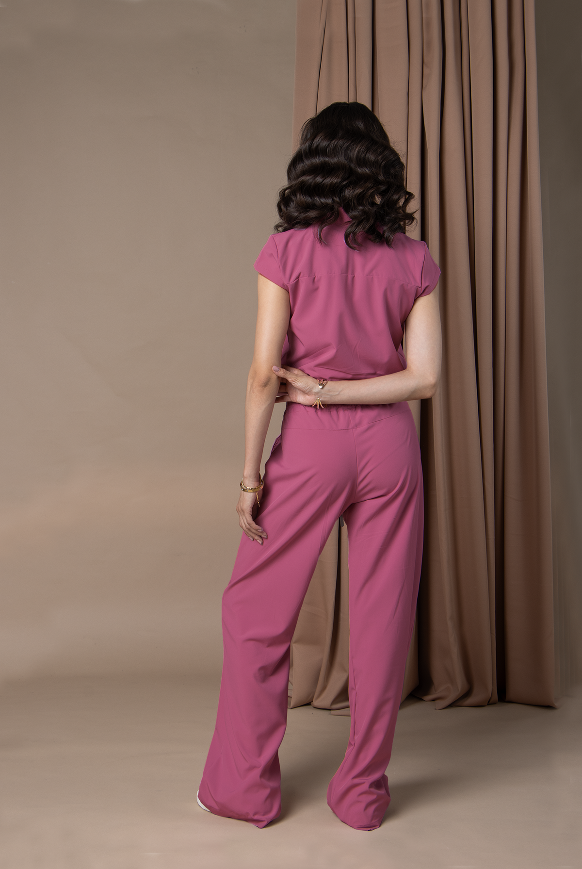AMATISTA Collection | Women's Scrub Set