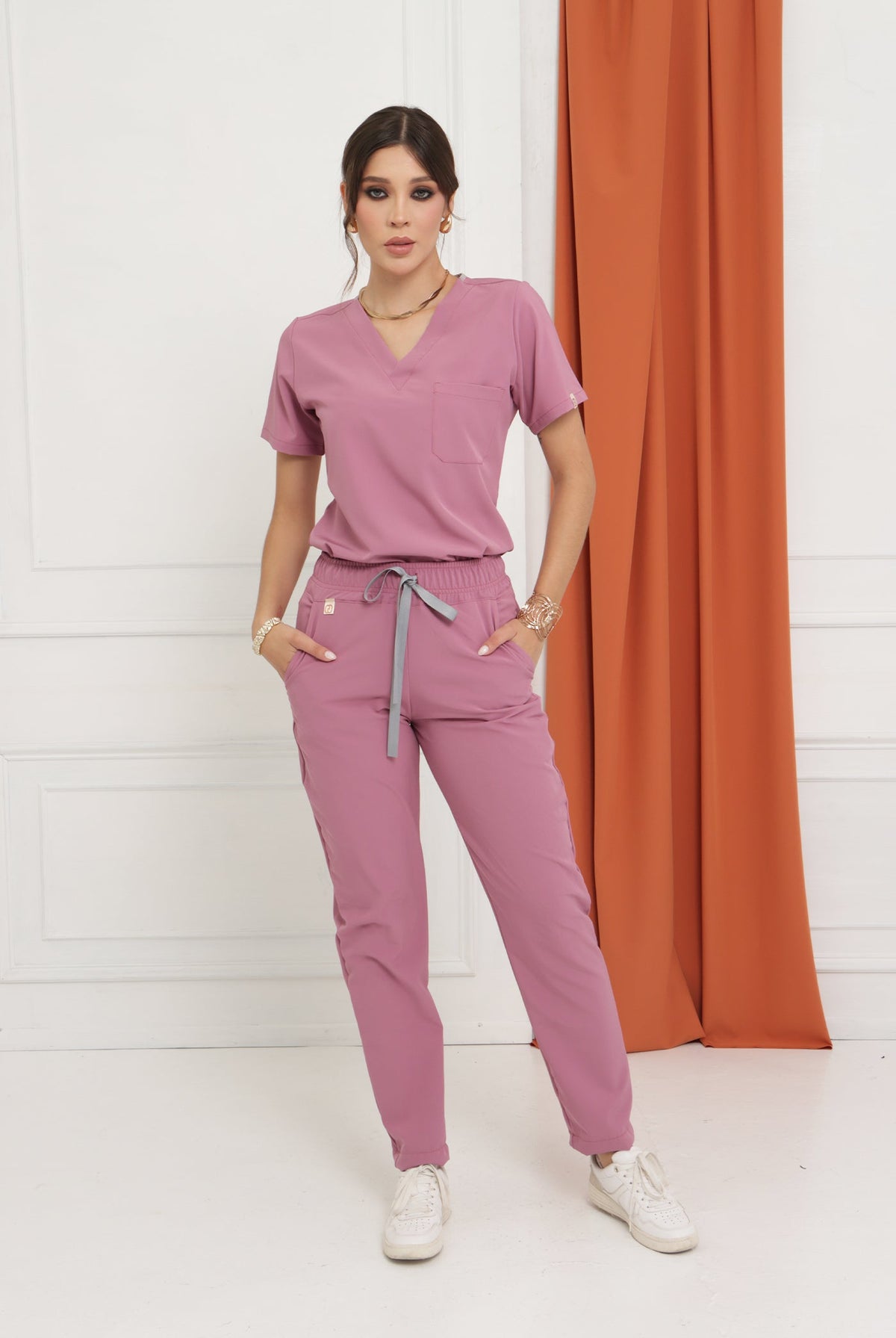 RUBÍ Collection | Women's Scrub Set