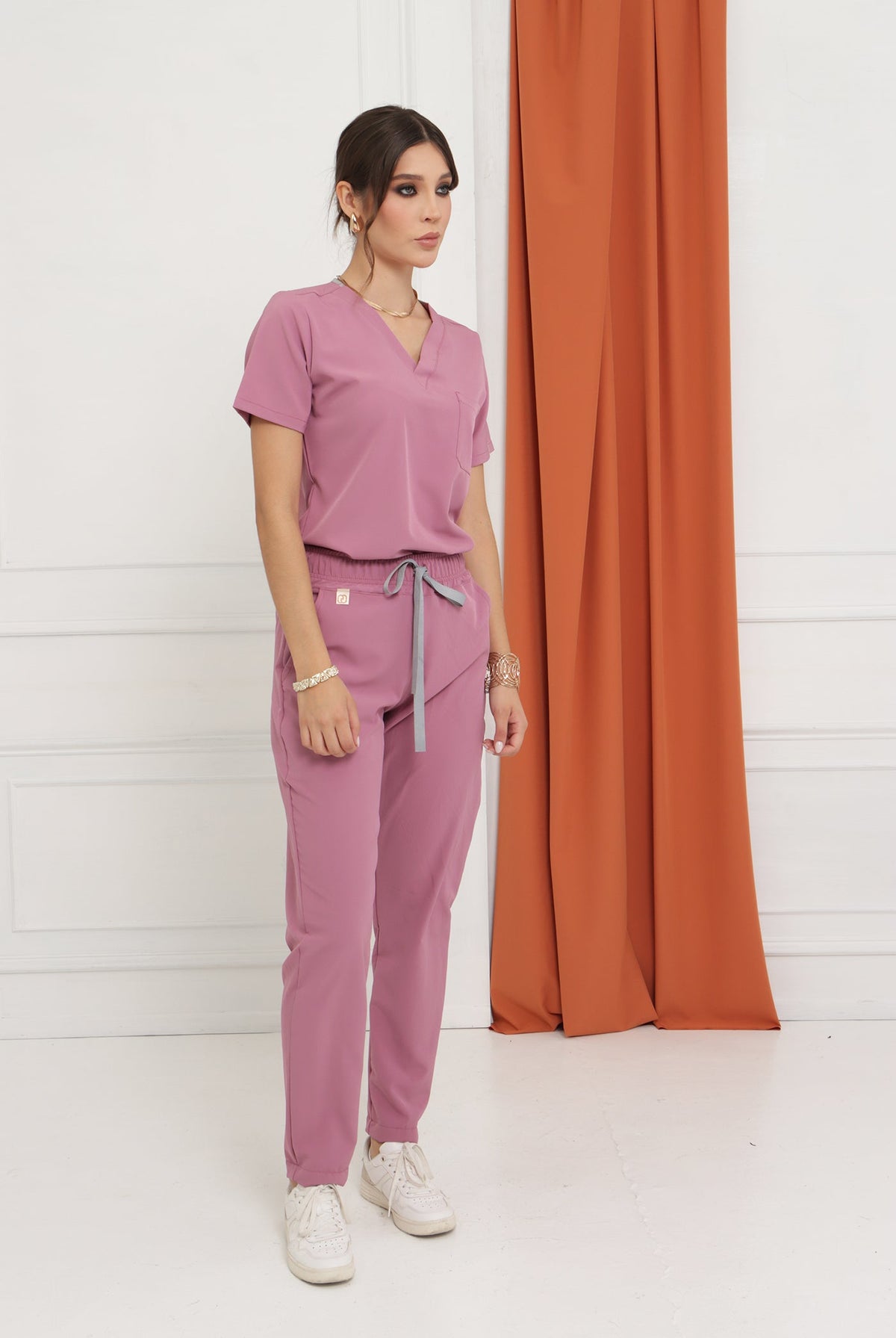 RUBÍ Collection | Women's Scrub Set
