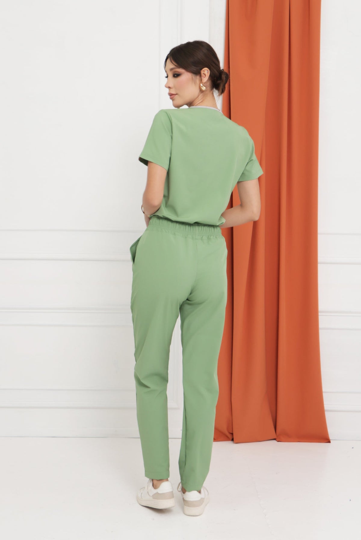 RUBÍ Collection | Women's Scrub Set