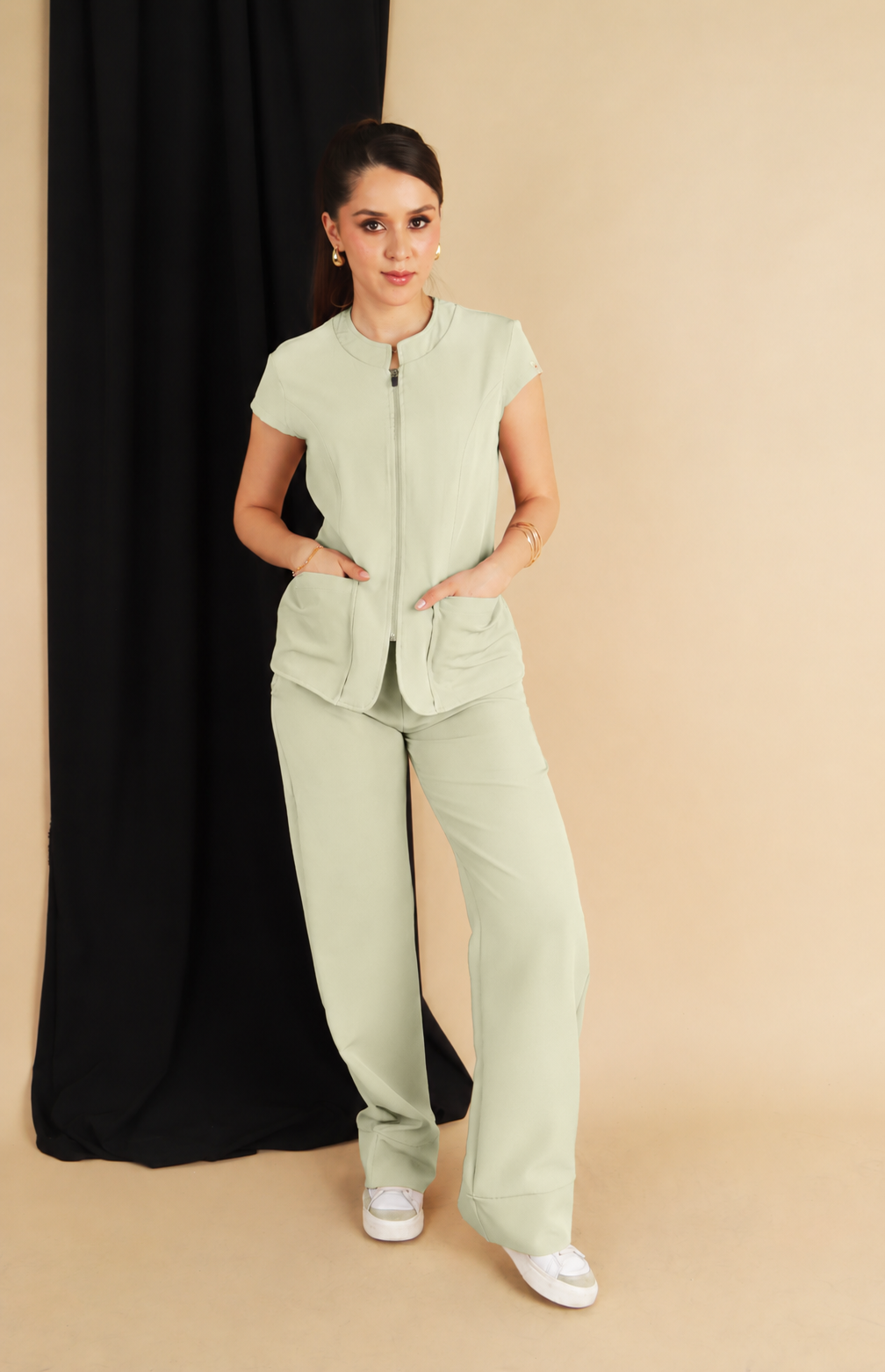 ONIX Collection | Women's Scrub Set