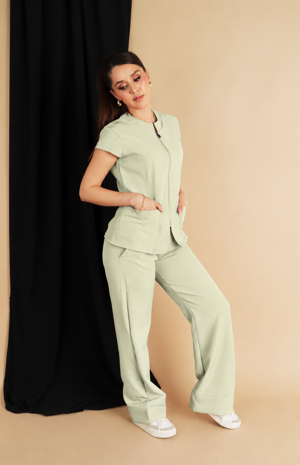 ONIX Collection | Women's Scrub Set