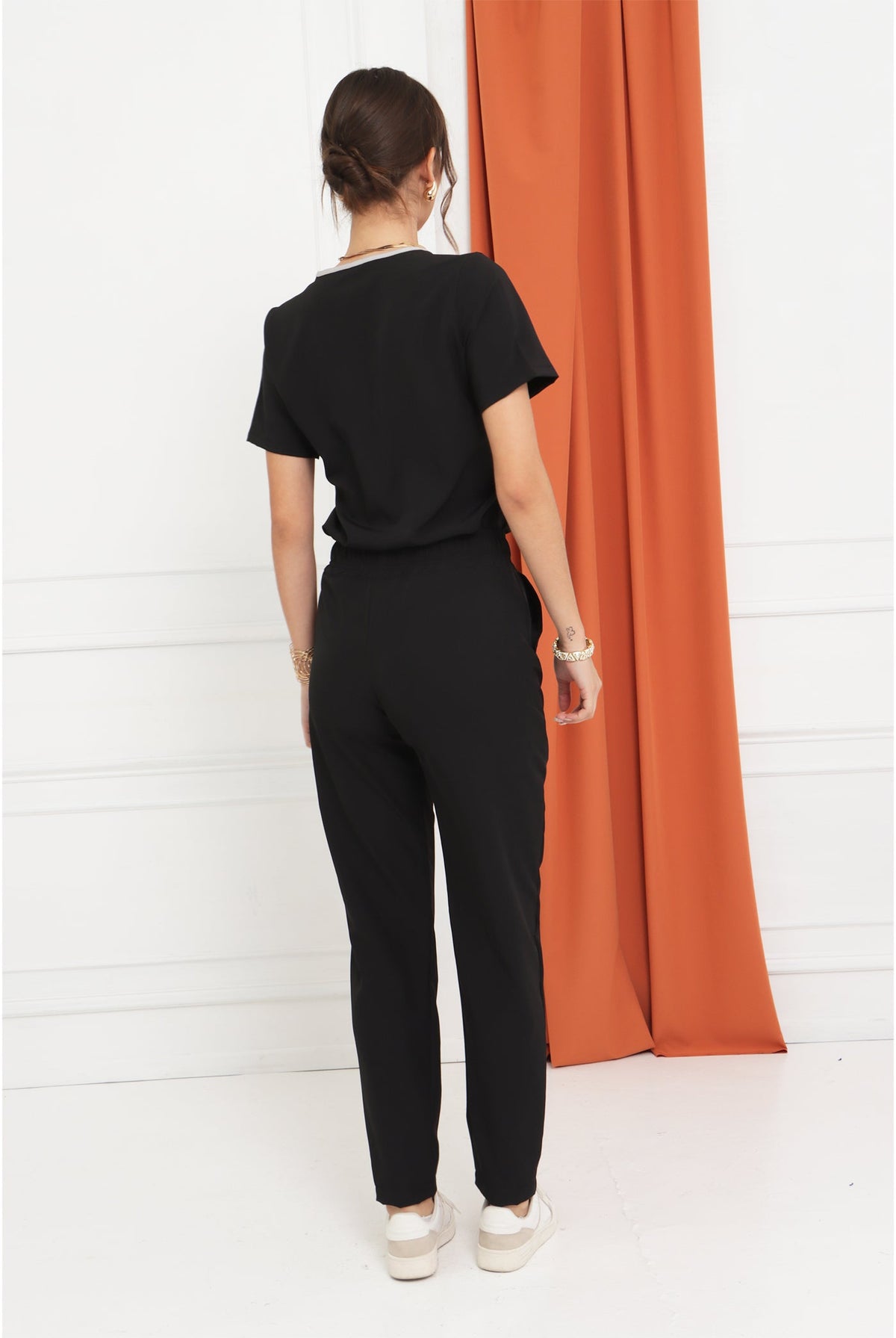 RUBÍ Collection | Women's Scrub Set