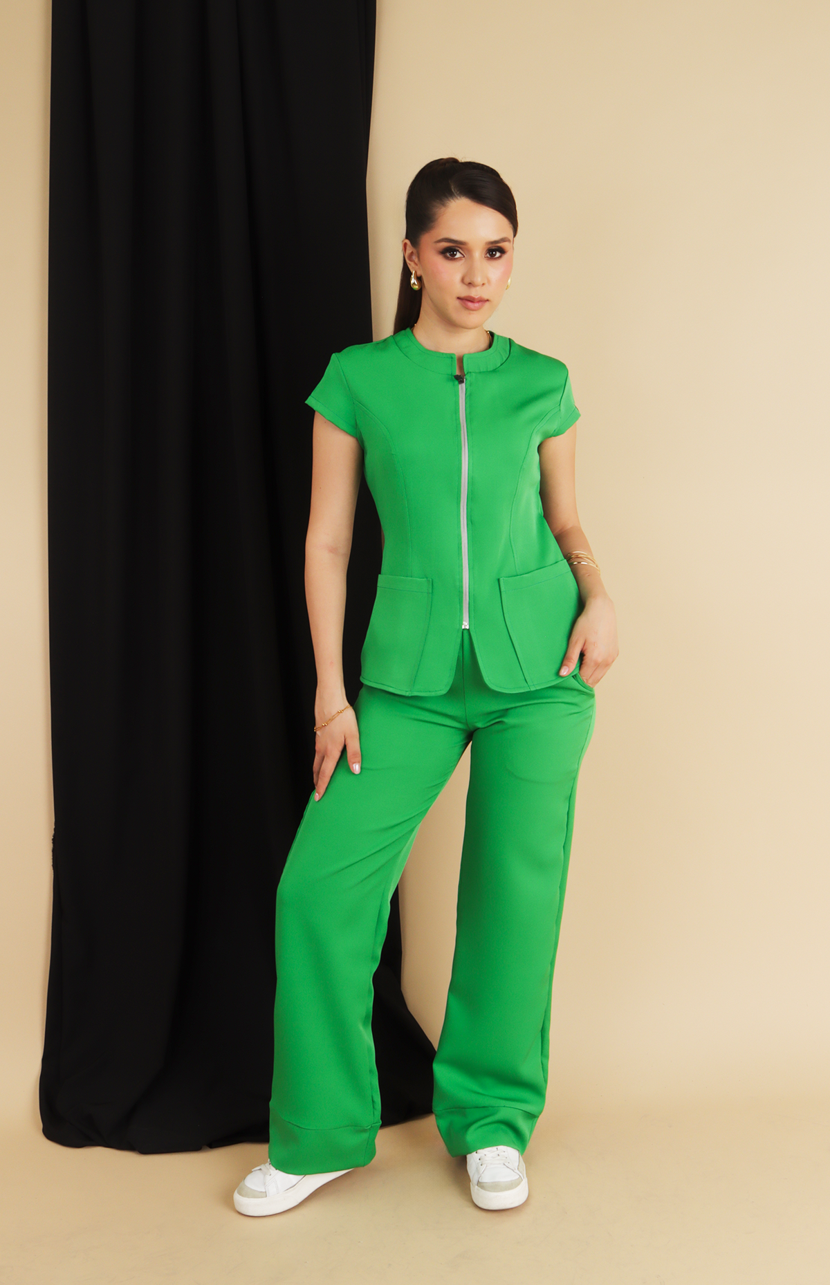 ONIX Collection | Women's Scrub Set